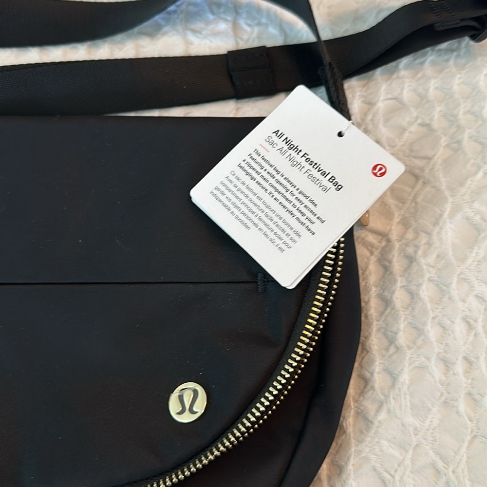 NWT Lululemon All Night Festival Bag 5L SOLD OUT ONLINE 2024 - Picture 6 of 7